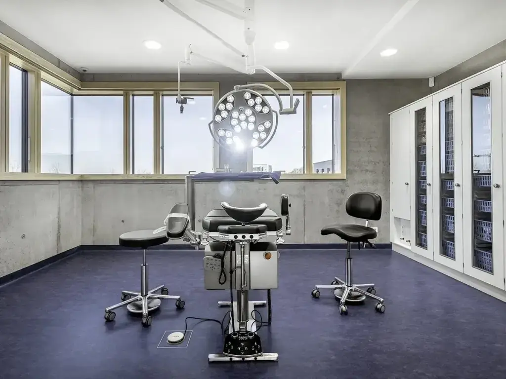 ZAGA Zentrum Frankfurt Experte für Zygoma-Implanate