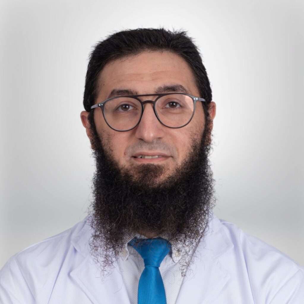 د. هيثم المعيرجي طبيب أسنان خبير القاهرة