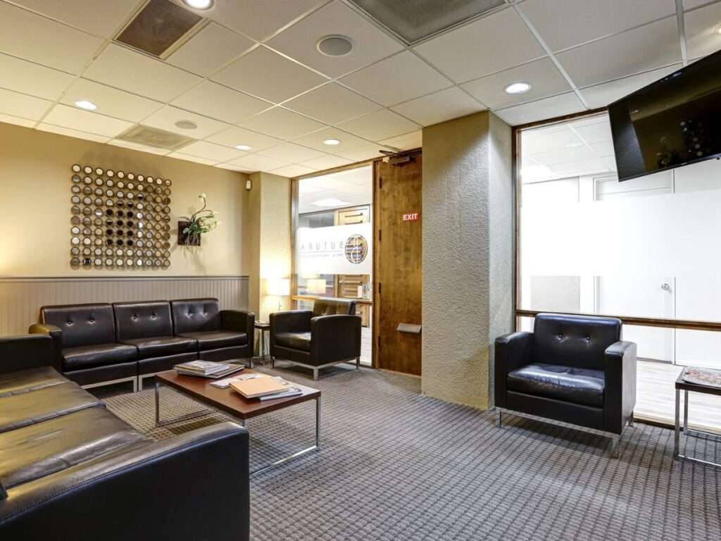 Dental specialist Phoenix Butura clinic