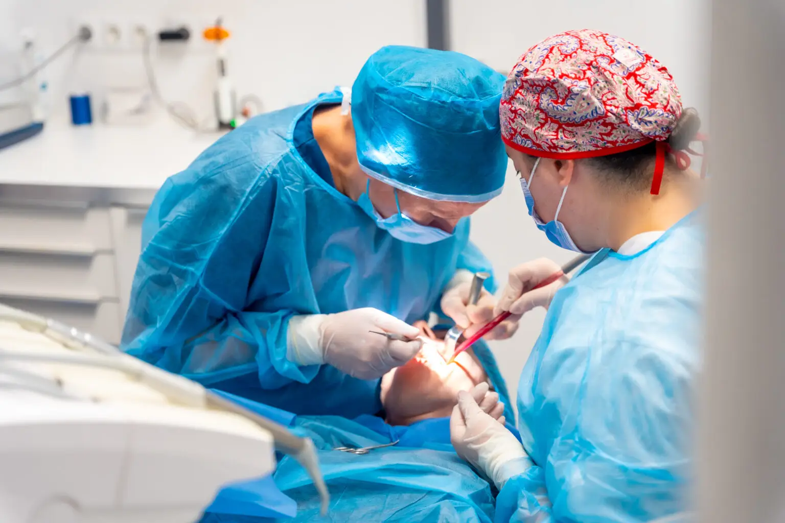 Prepare for dental implant surgery blog post