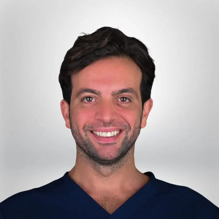 Dr. Umberto Russo at Smile 24 Paris