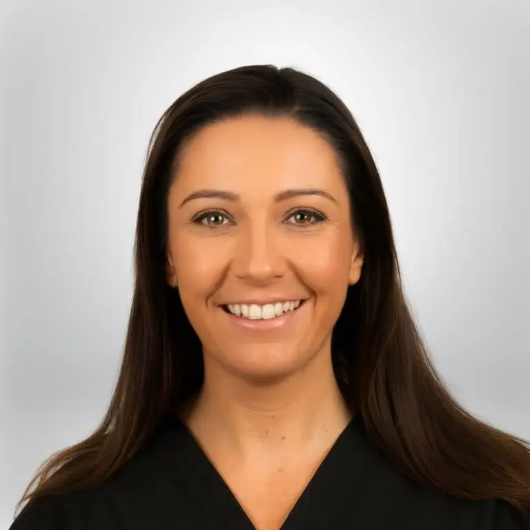 Smile 24 Victoria - Surgery