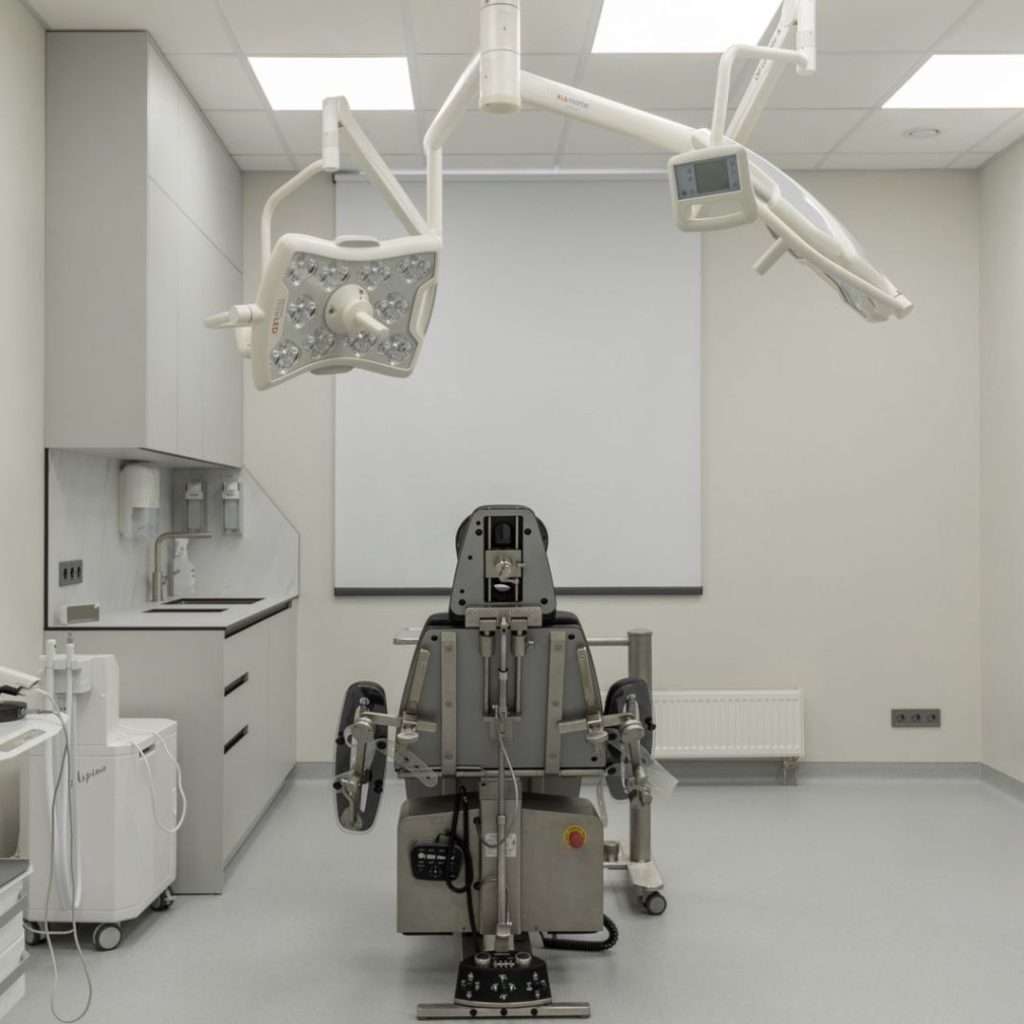 dental implants Kyiv